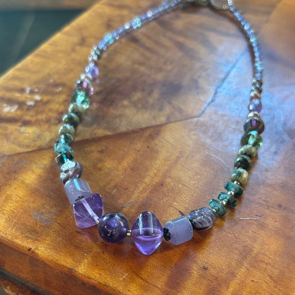 Amethyst Purple and Green Beaded Necklace - Picture 3 of 3